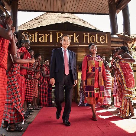 Safari Park Hotel Nairobi Bagian luar foto