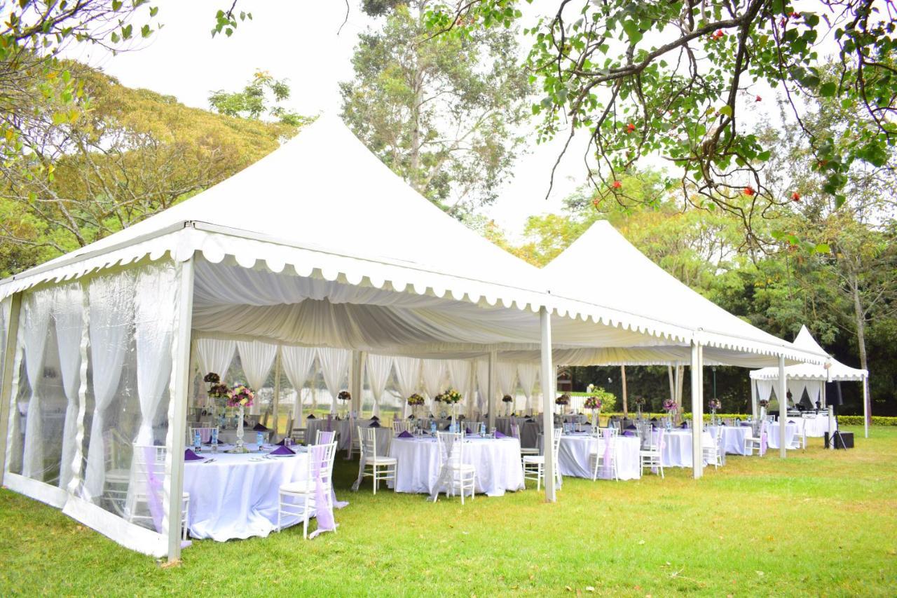 Safari Park Hotel Nairobi Bagian luar foto