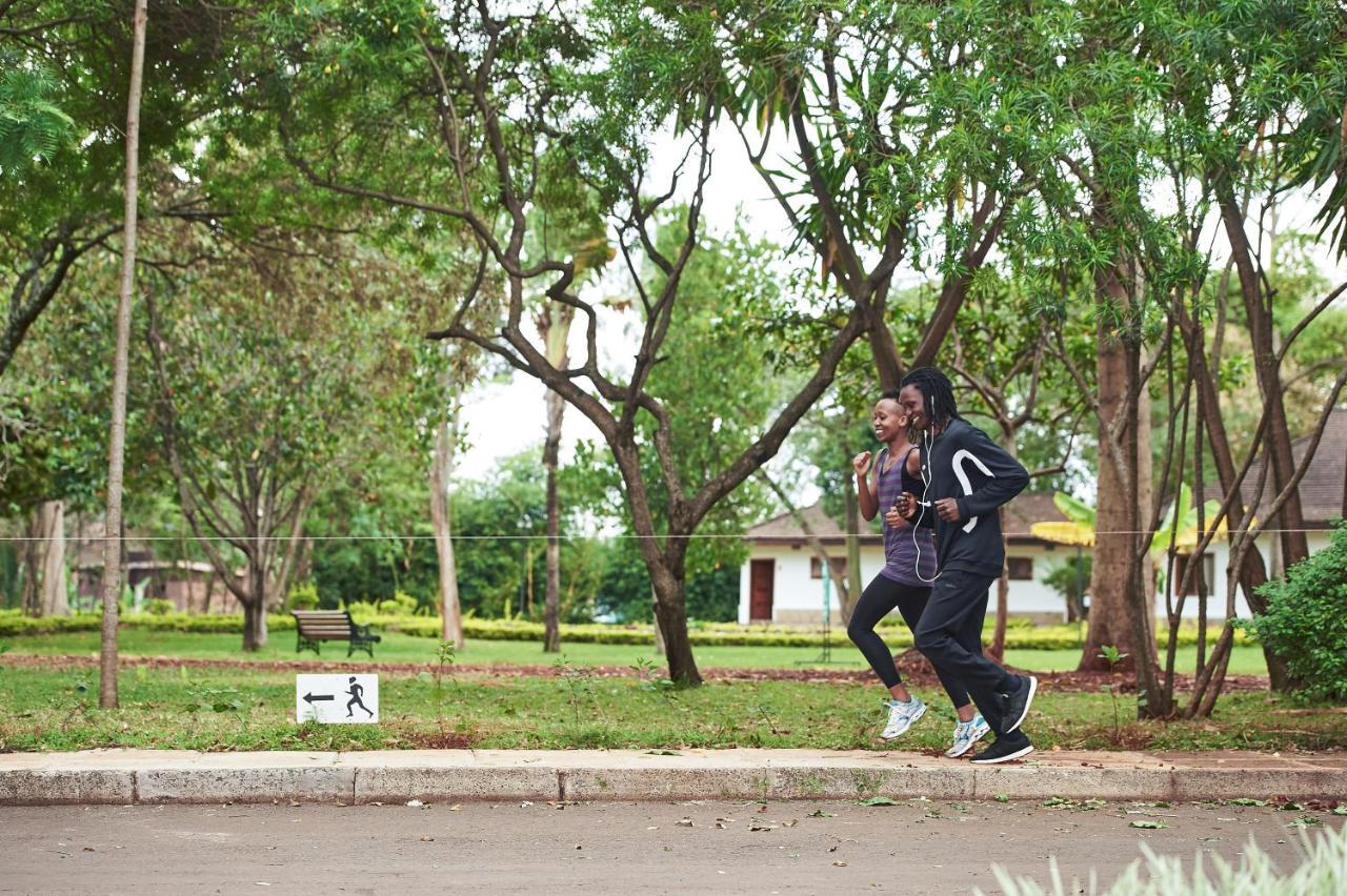 Safari Park Hotel Nairobi Bagian luar foto